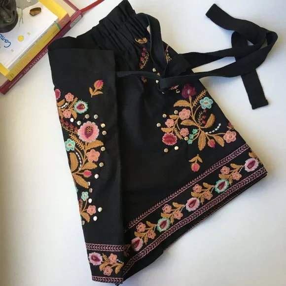 Stellino embroidered Skort size 6-10 - Picture 4 of 16